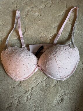 Victoria's Secret Blush Pink Lace Rhinestone Push-Up Bra